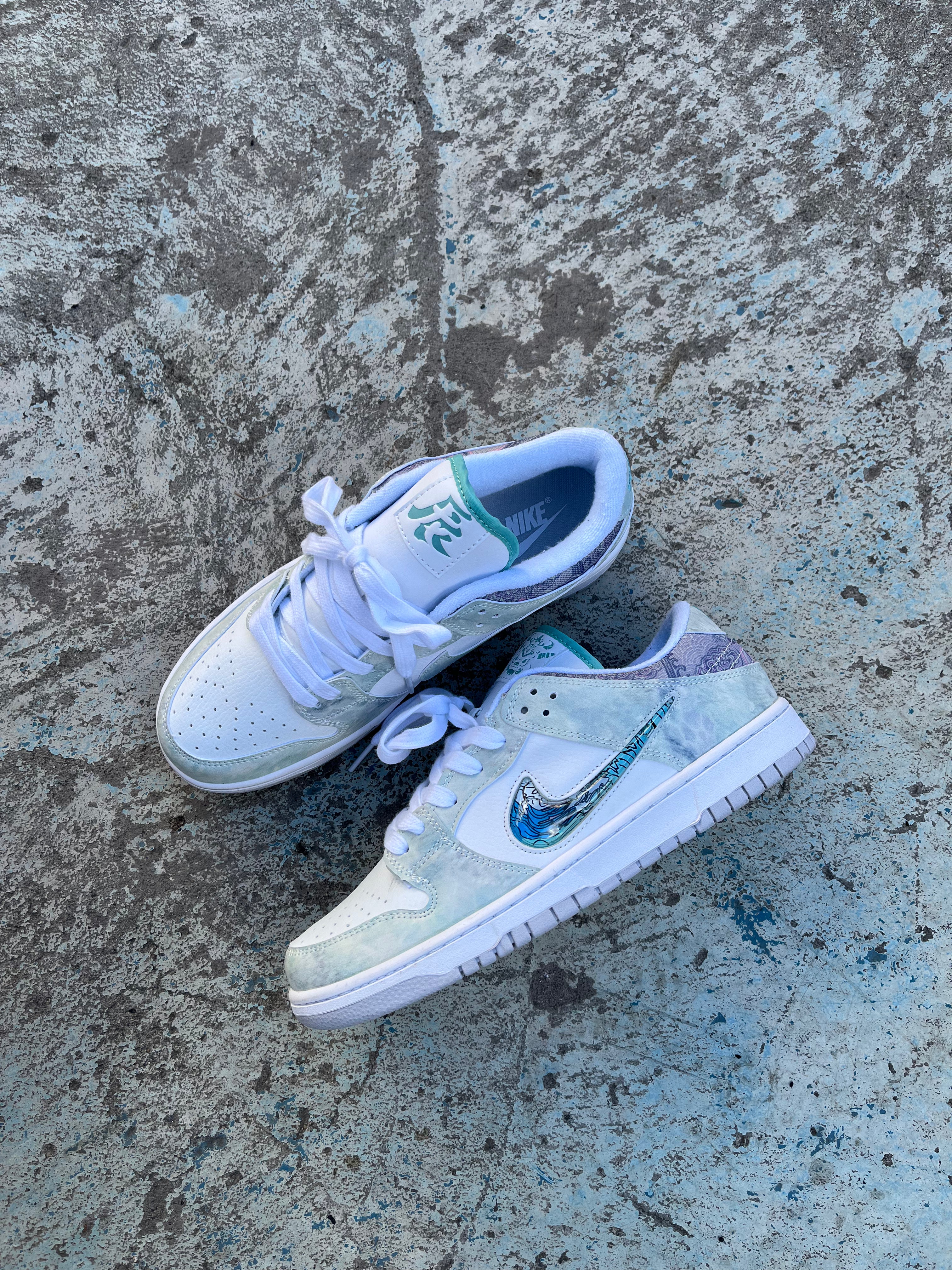 Nike SB Dunk Low