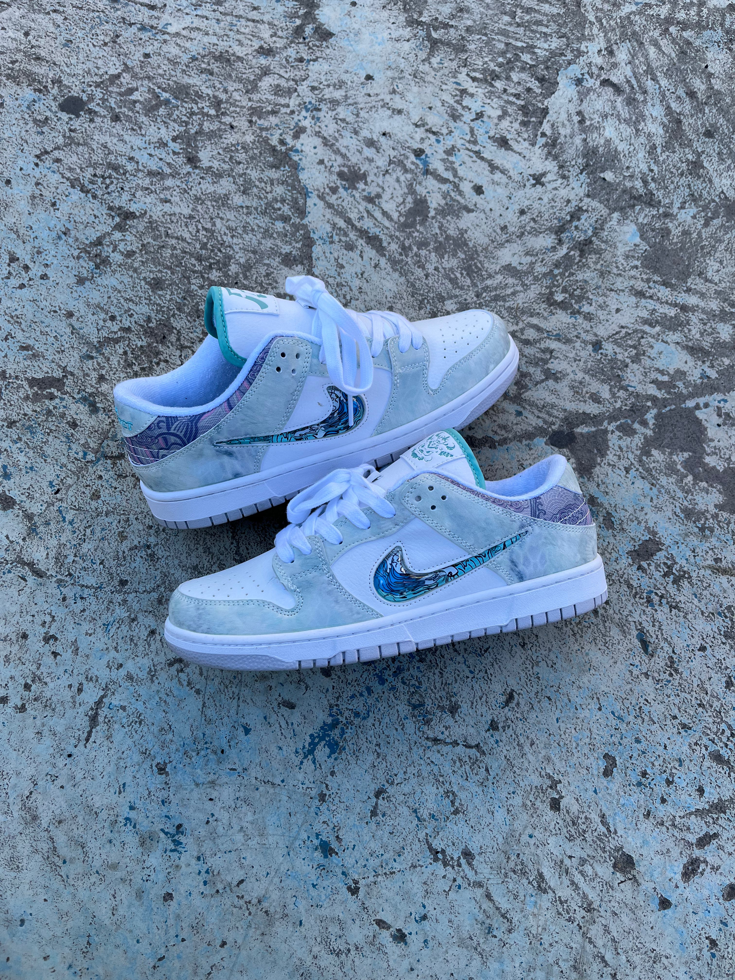 Nike SB Dunk Low