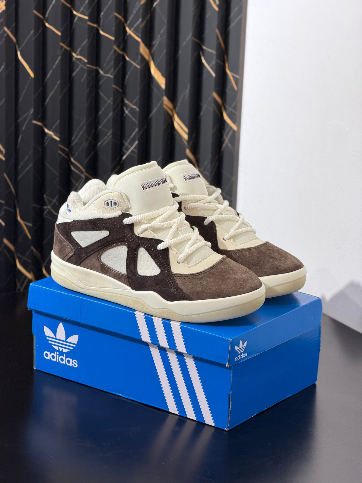 adidas BadBo 1.0 | Resilience