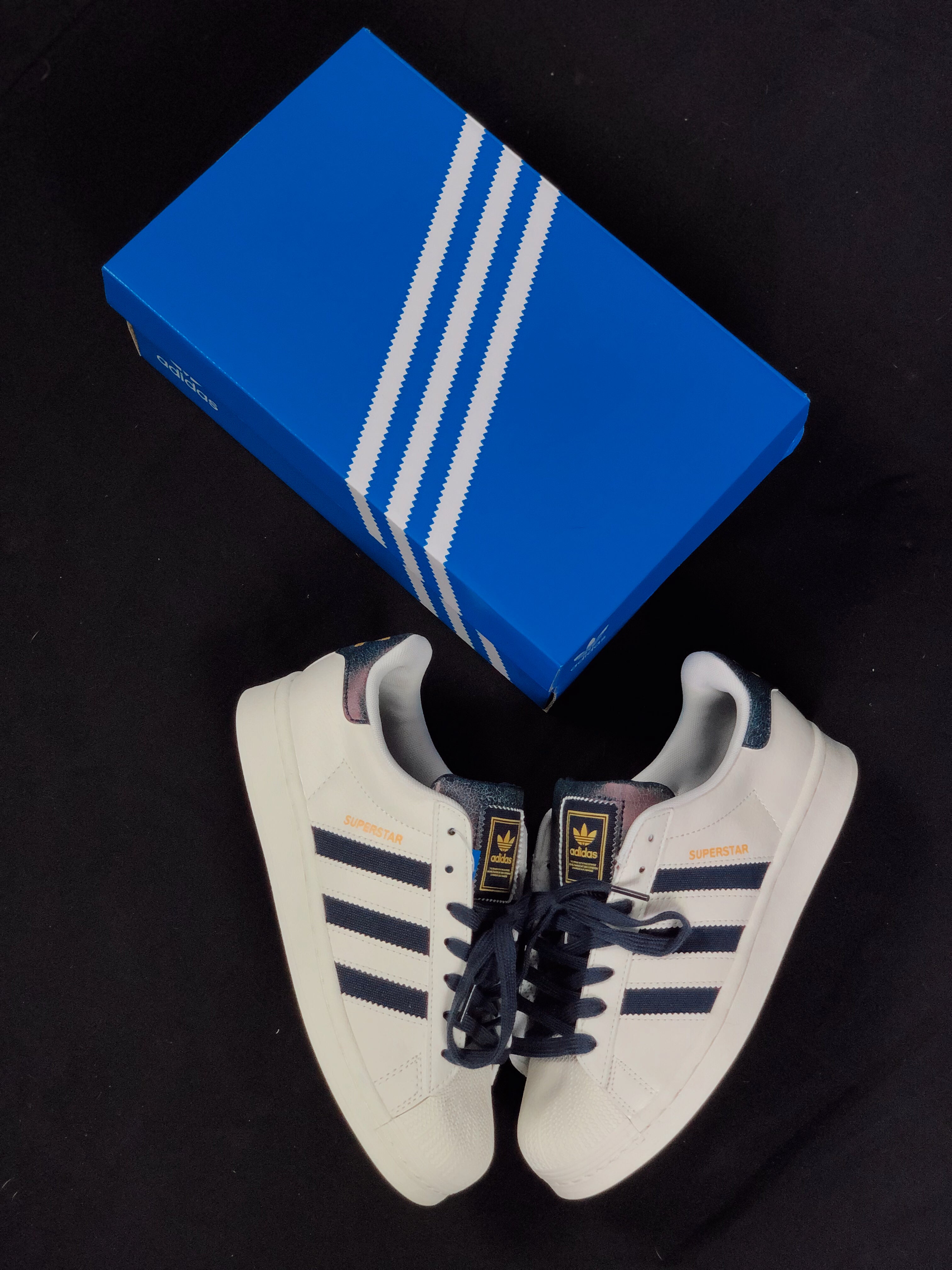 Adidas Superstars Tornasol