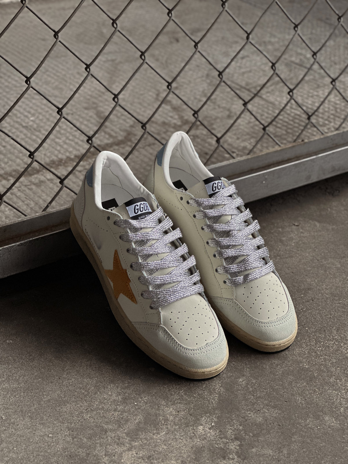 Golden Goose Ball Star | Ocre y celeste