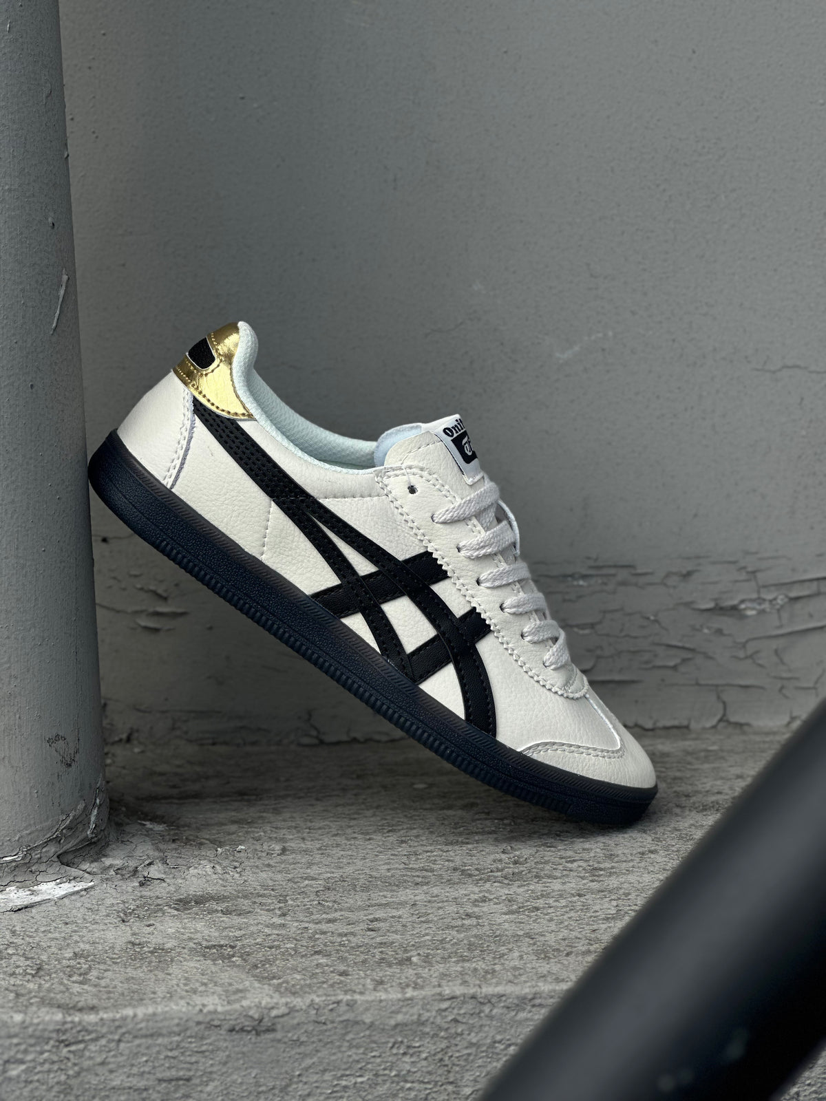 Onitsuka Tiger Tokuten