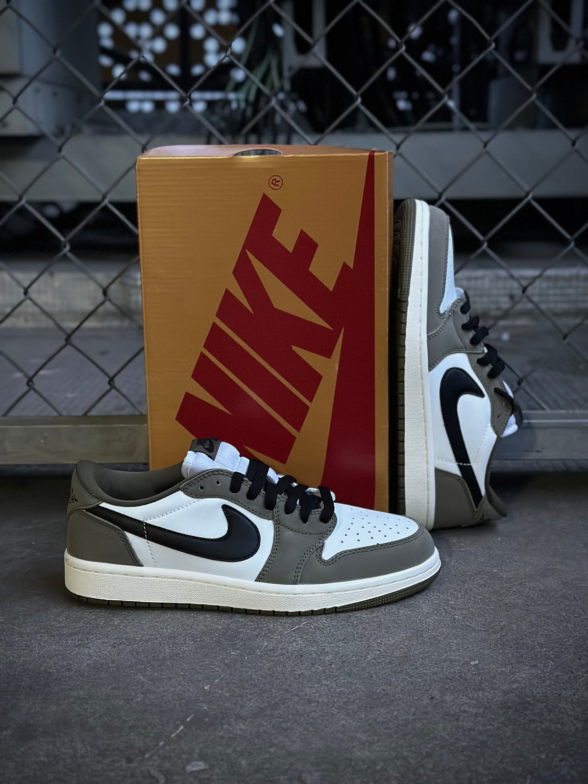 Nike Air Jordan 1 Retro Low Olive