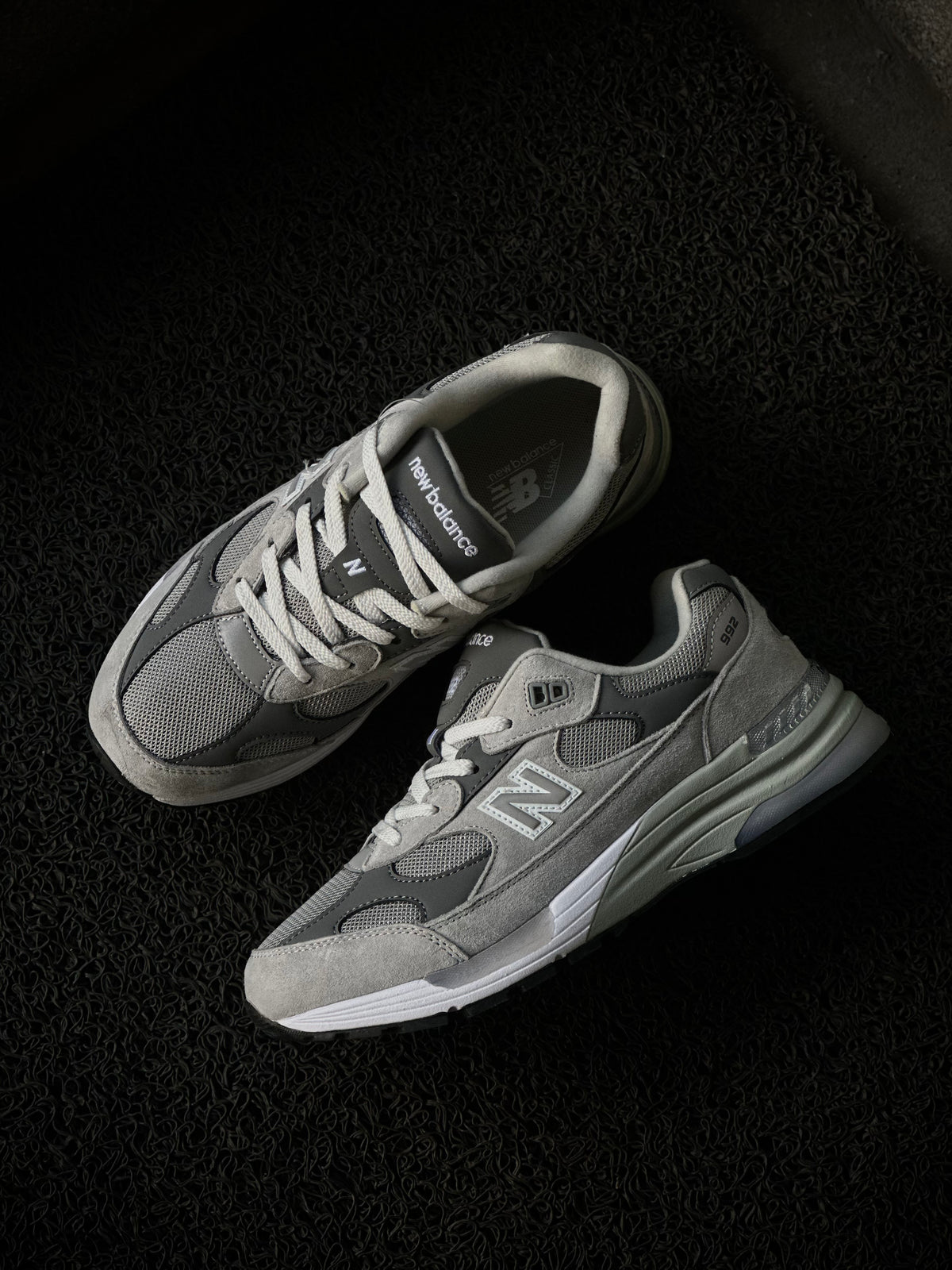 New Balance 992